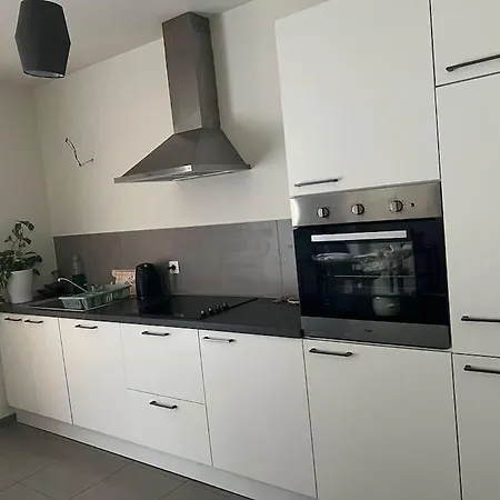 A Great One Bed Flat Special Number 98 * Bruselas