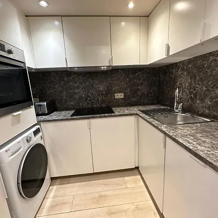 Apartment Logement Entier 2 Chambres Centre *