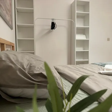Logement Entier 2 Chambres Centre *