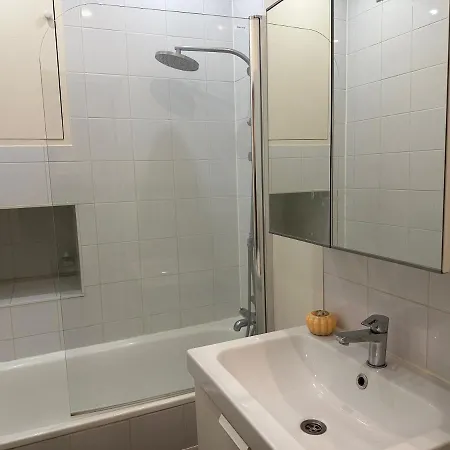 Logement Entier 2 Chambres Centre Brussels