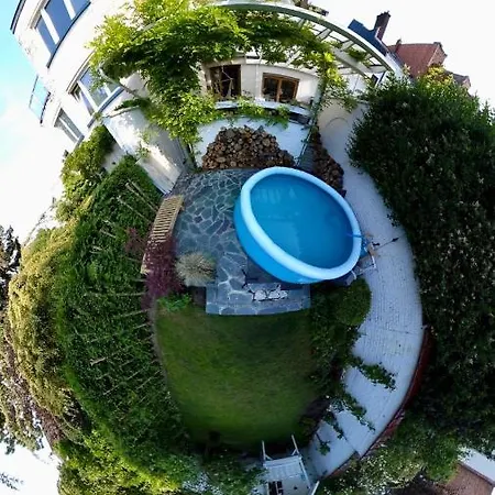 Homestay Calm, & Birdsong Near The Center Brussels
