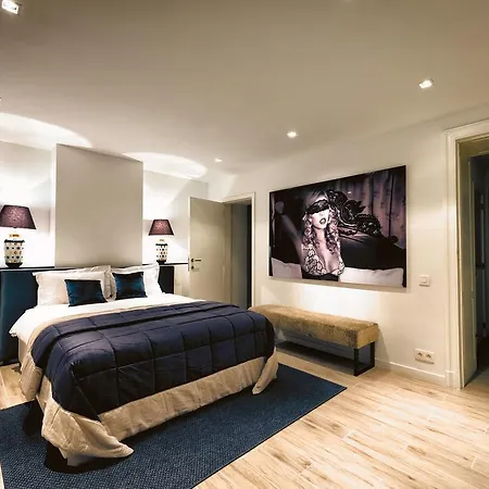 Charles - Ambiorix Brussels