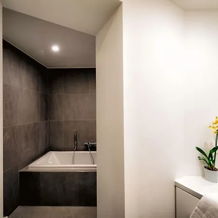 Aparthotel Charles - Ambiorix *