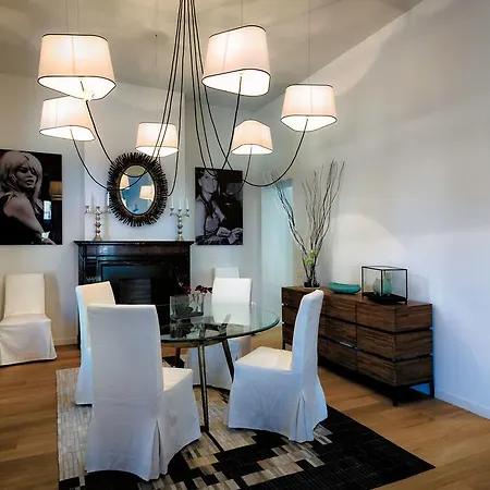 Charles - Ambiorix Aparthotel *
