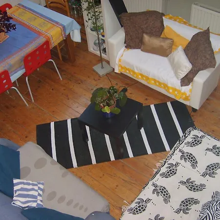 Δωμάτια σε οικογενειακή κατοικία Chambre-place Stephanie