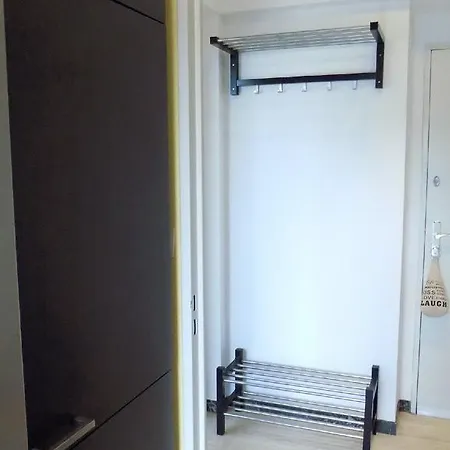 Atomium Apartment