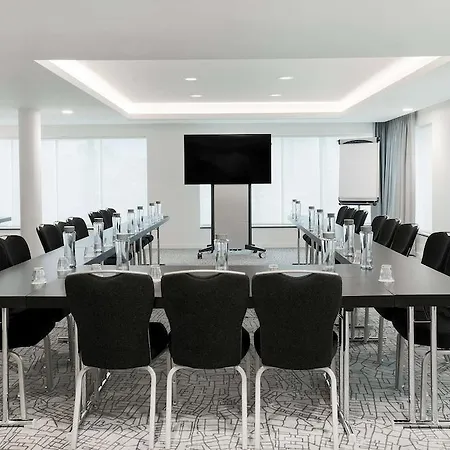 Hotel Park By Radisson Centre Midi Brussels