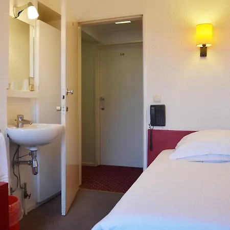 Hotell Queen Anne 3*