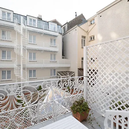 Manos Stephanie 4* Brussels