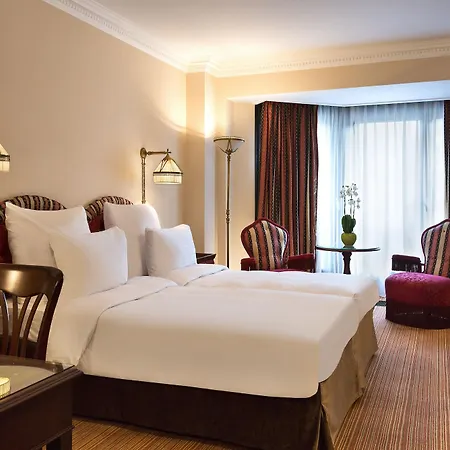 Hotel Barsey By Warwick 4*