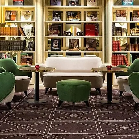 Barsey By Warwick Hotel 4*