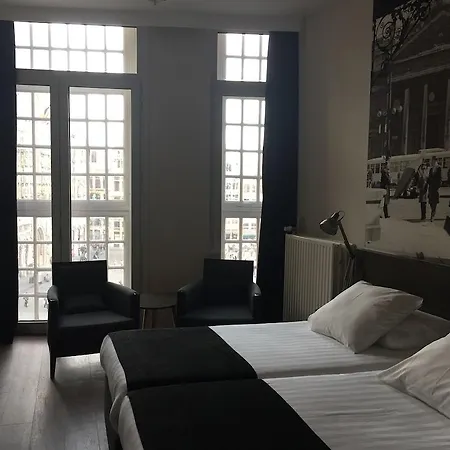 Le Quinze Grand Place ブリュッセル