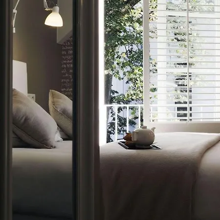 Made In Louise Hotel 3*