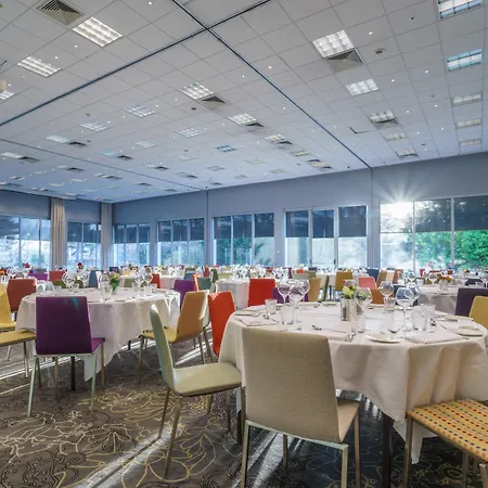 Brussels Airport By Ihg Отель Дигем