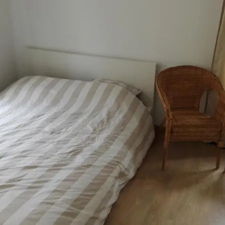 Close To Grand Place For 2