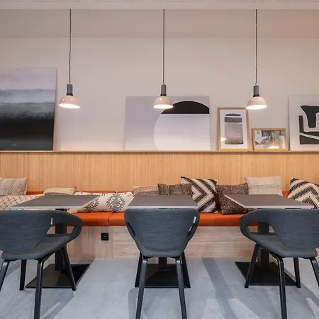 Alma Grand Place Hotel