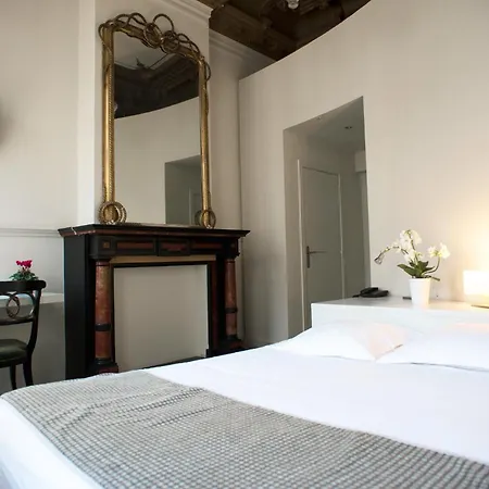 ホテル ドゥ コングレス 3*