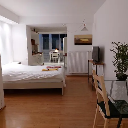 Chatelain Apartment