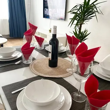 Apartamento Stylish Two Bedroom Flat