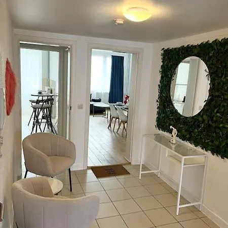 Stylish Two Bedroom Flat Apartamento Bruselas