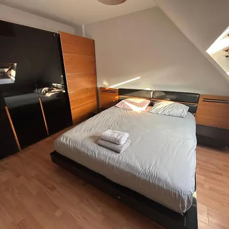 Appartamento Un Duplex Chic Pour Une Experience Unique A Cote De La Basilique