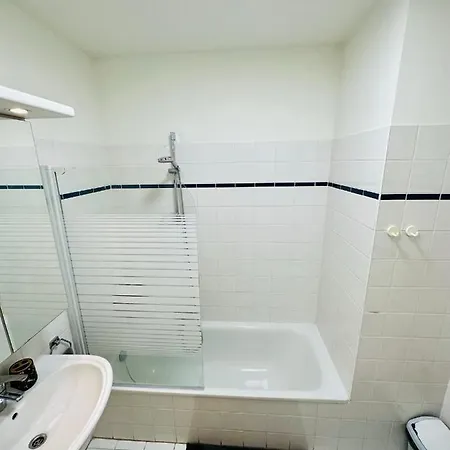 Urbanstay In Charming Sablon Apartmán