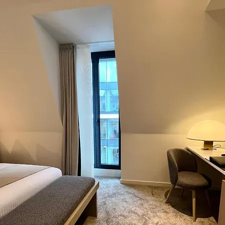 Szálloda Opo 4*