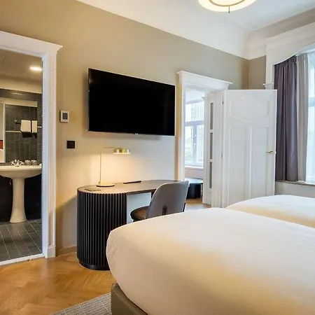 Hotell Doubletree By Hilton