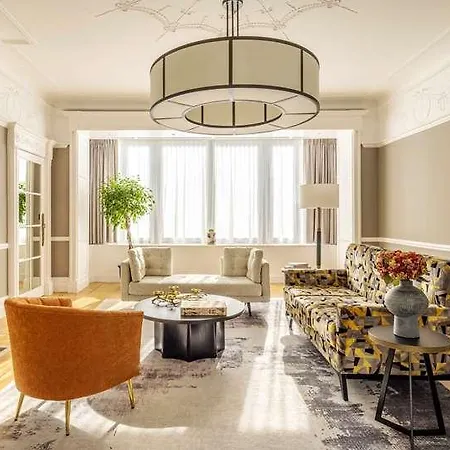 Hotell Doubletree By Hilton