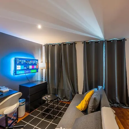 Sensational In Fantastic Location Daire Brüksel