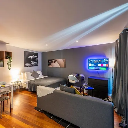 Sensational In Fantastic Location Daire Brüksel