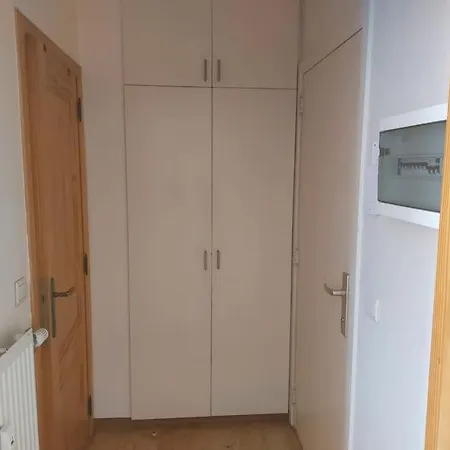 Апартаменты Charming 1-bedroom *