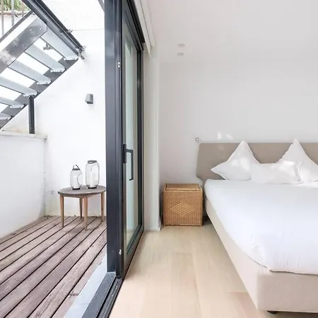 Spacious 1-bedroom Duplex In Uccle! Brussel