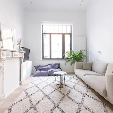 Spacious 1-bedroom Duplex In Uccle! * Brussel