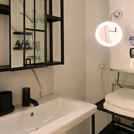 Stylish Duplex In The Heart Of Centre * Brussels