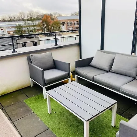 Rooftop With View * Bruxelas