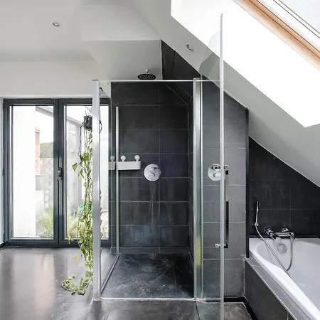 Daire Beautiful Penthouse With Terrace Tour & Taxis Brüksel