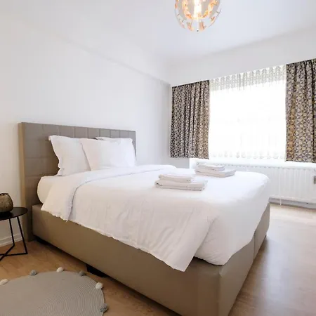 Apartment 2 Bedrooms Wolewe-saint-lambert *