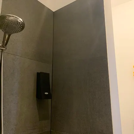 Bed and Breakfast Druum Βρυξέλλες