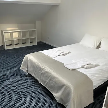 Argonne Gare Du Midi 29