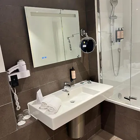 Mercure Centre Midi 4*
