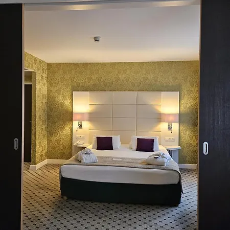 Mercure Centre Midi