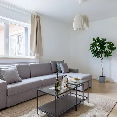 Sweett - Michel Ange Brüksel