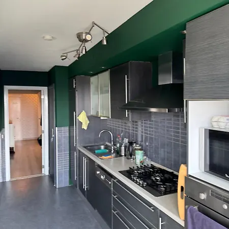 Hearth Of Gateway Apartment *