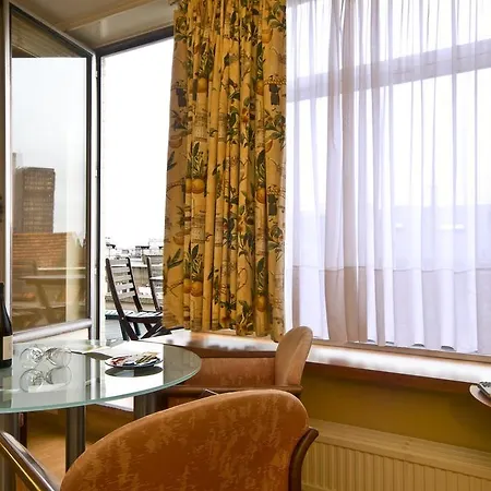 B-aparthotels Louise Appart hôtel Bruxelles