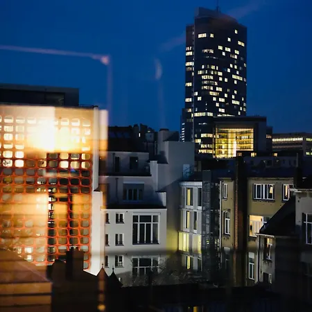 Luxury 200sqm / Hot Tub / Sauna 아파트 *