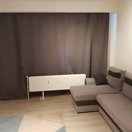 Апартаменты Studio Quartier Louise Calme *
