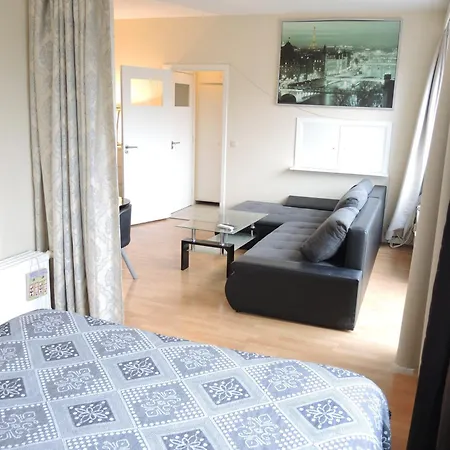 Vleurgat Apartment