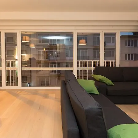 Apartment Louise Vleurgat *