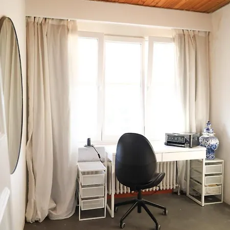 Furnished - Bright, Modern In Brussels, 15 Minutes Walk From The Atomium * Bruksela